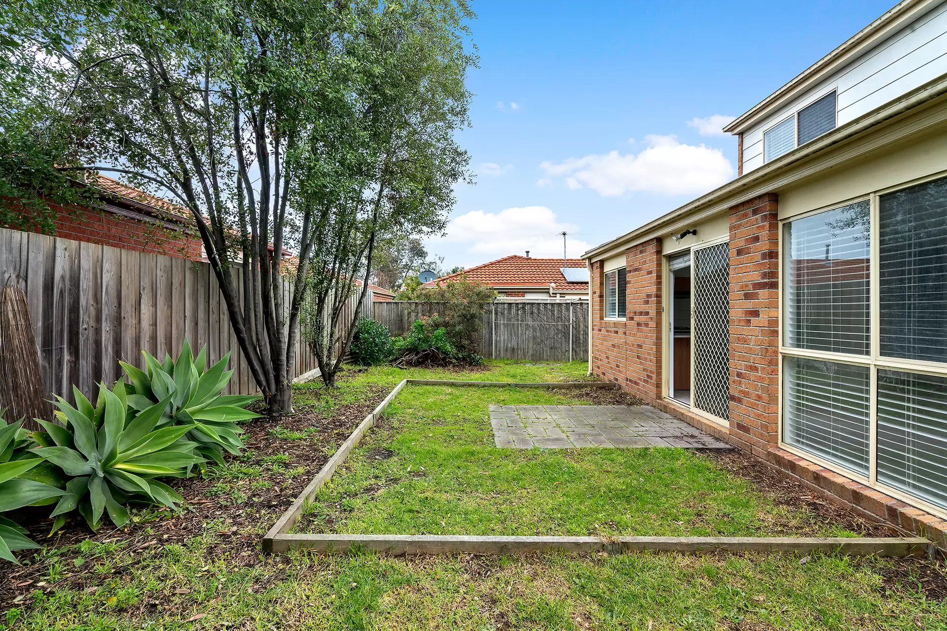 4 Meadow Crest Circuit, Mount Martha For Lease by Abode Peninsula - image 1