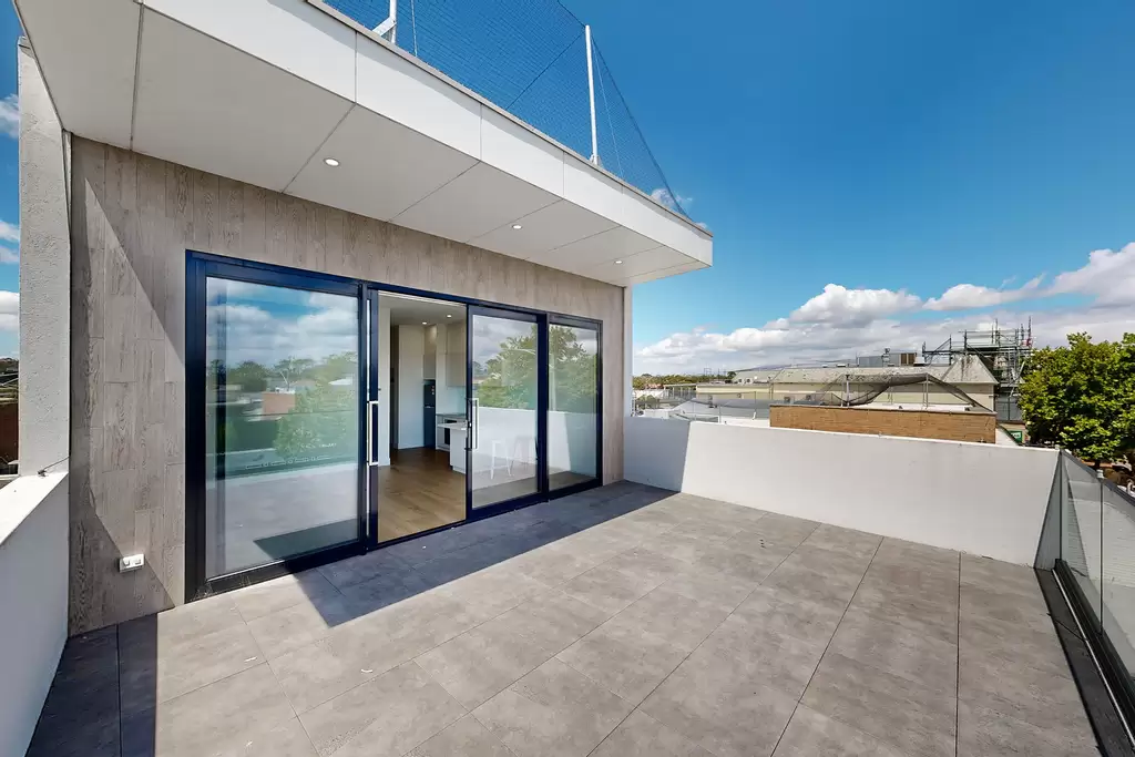 2/38 McLaren Place, Mornington For Lease by Abode Peninsula