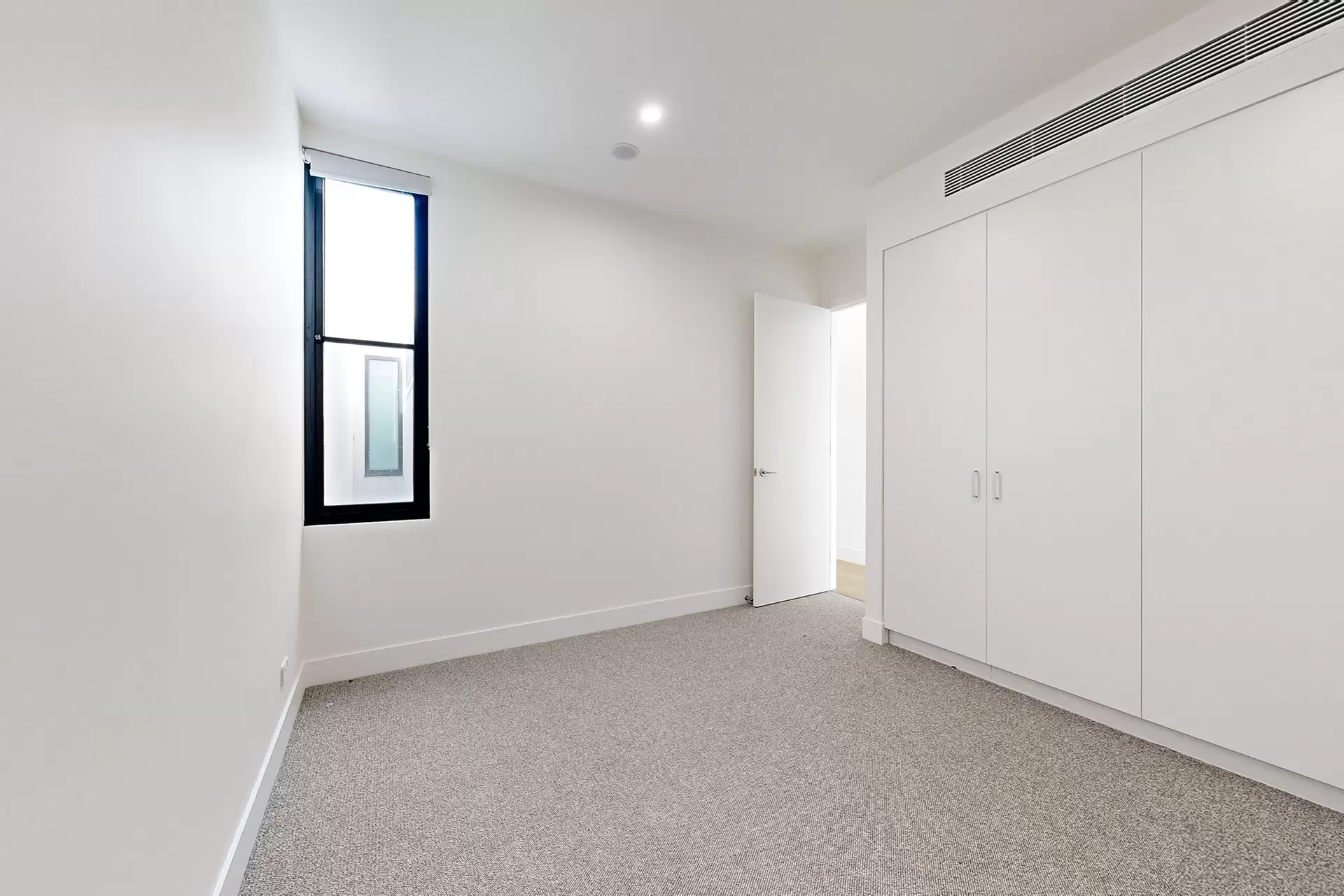 2/38 McLaren Place, Mornington Leased by Abode Peninsula - image 1