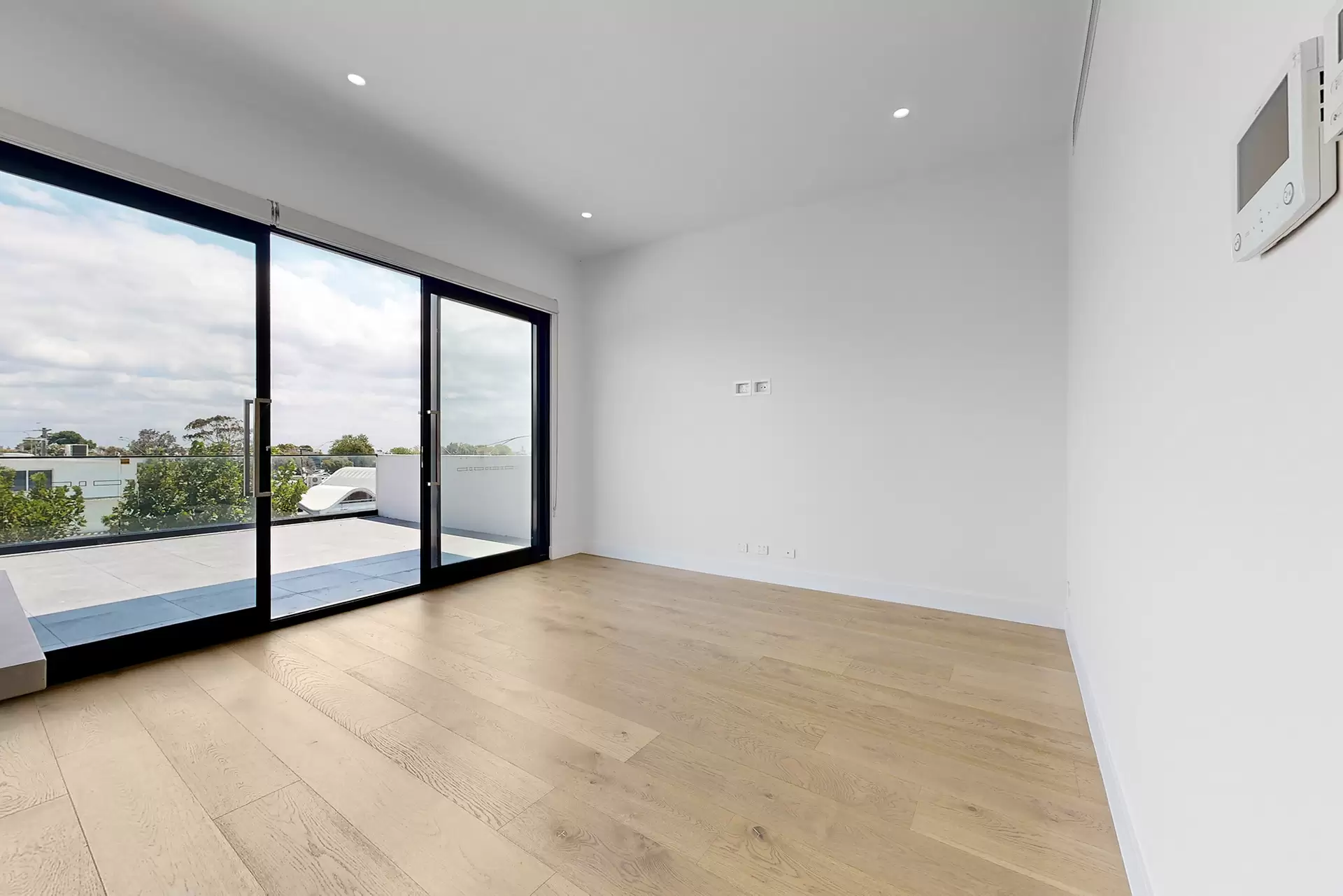 2/38 McLaren Place, Mornington Leased by Abode Peninsula - image 1