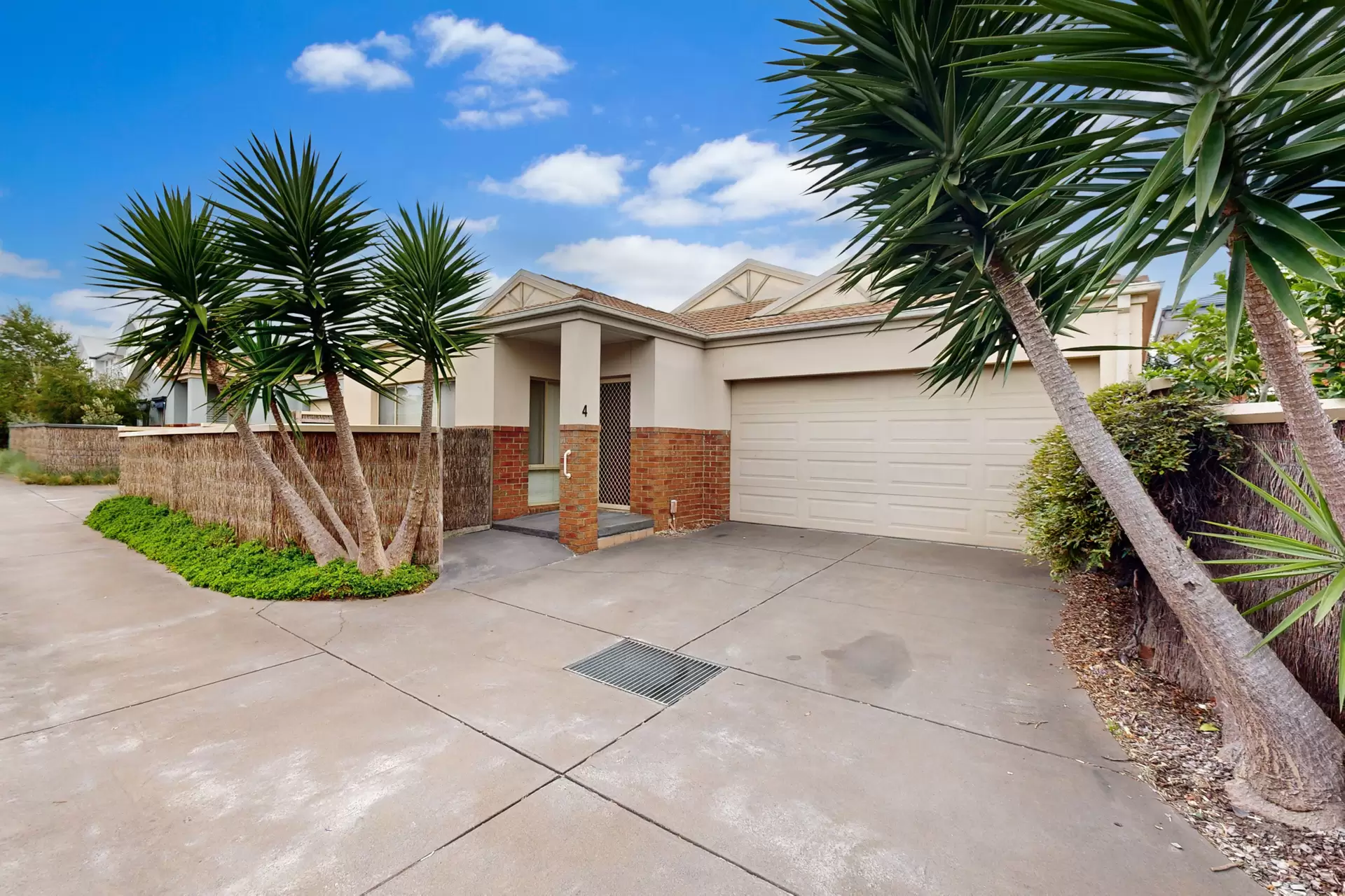 4 Young Lane, Mornington For Lease by Abode Peninsula - image 1