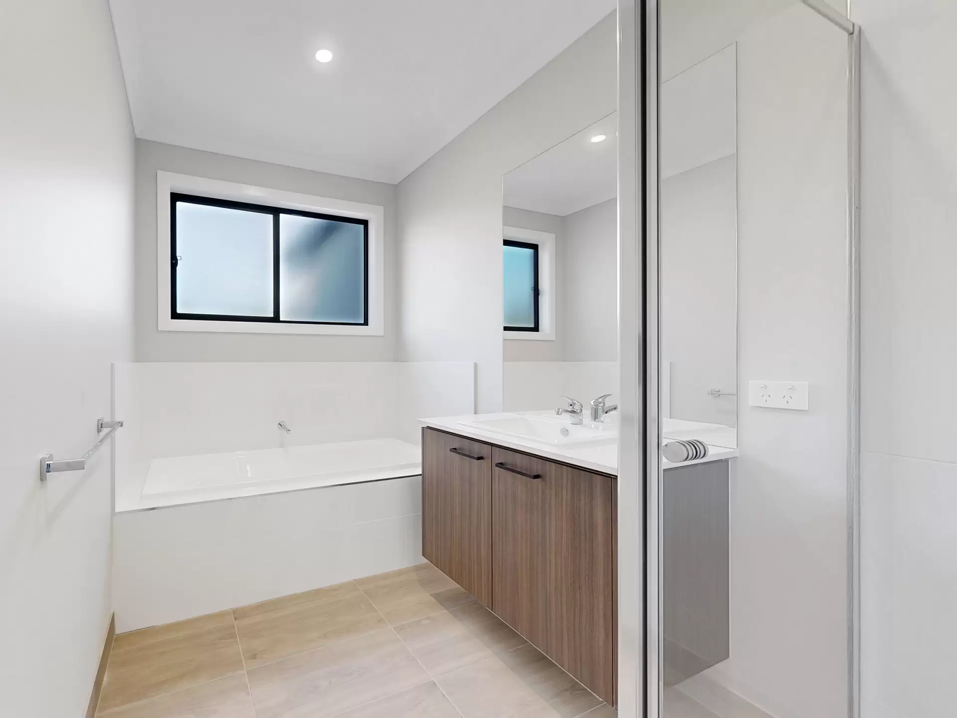 2C Dava Drive, Mornington Leased by Abode Peninsula - image 1