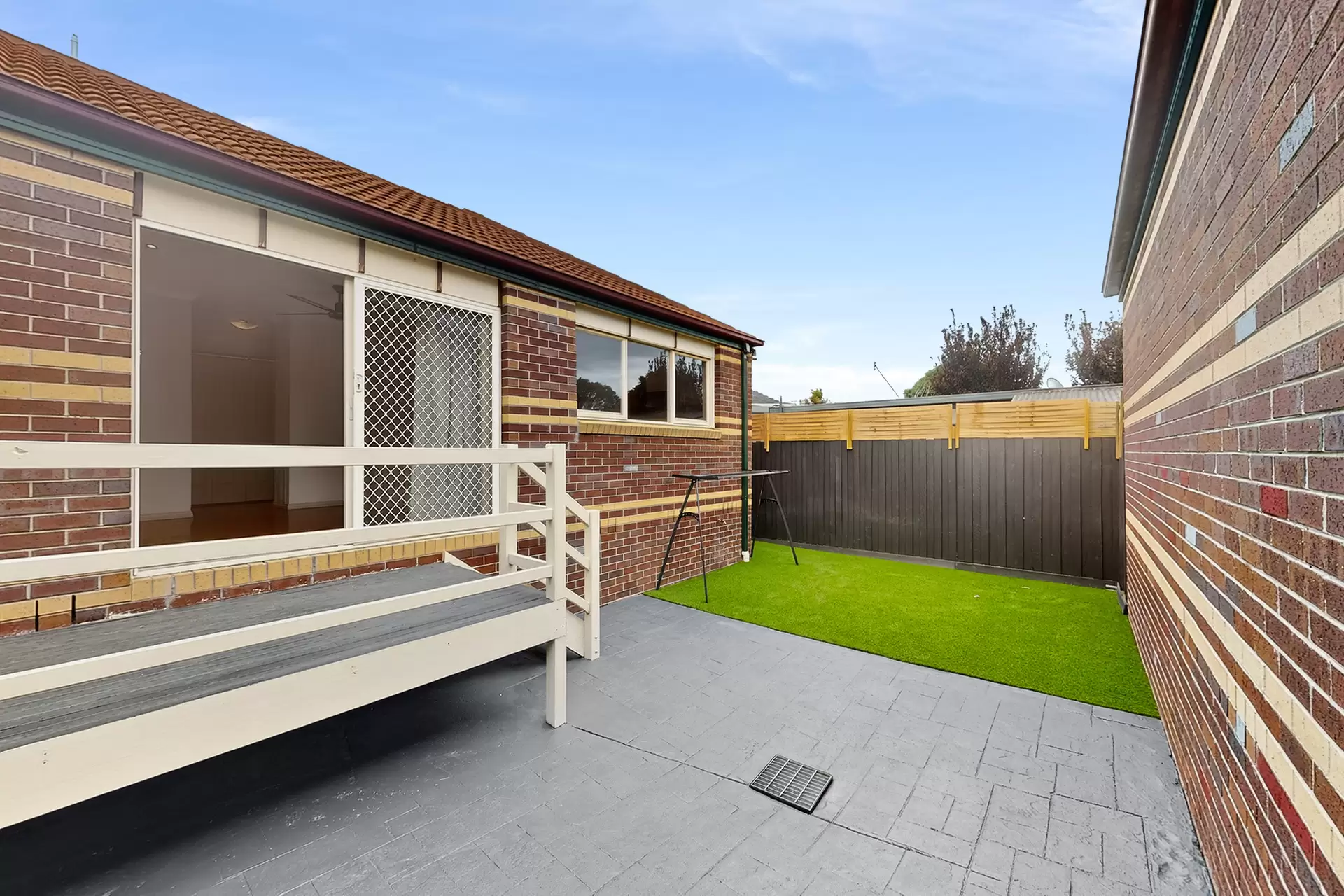 11 Edward Street, Mordialloc Leased by Abode Peninsula - image 1