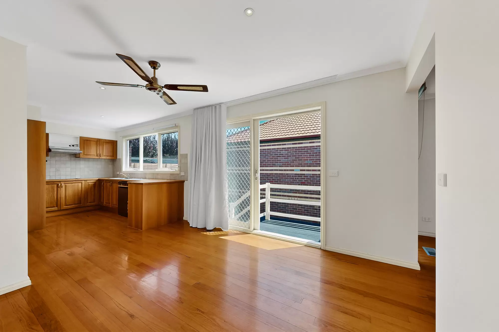 11 Edward Street, Mordialloc Leased by Abode Peninsula - image 2