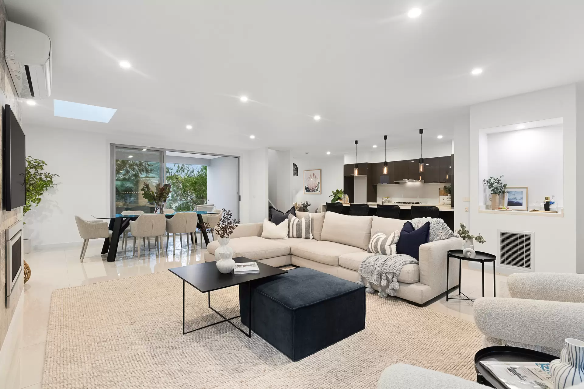 8 Spinnaker Terrace, Safety Beach For Sale by Abode Peninsula - image 1