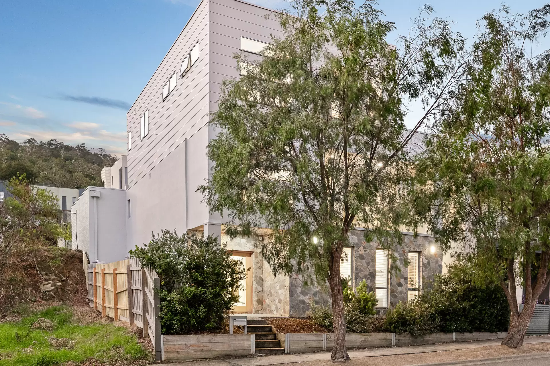 8 Spinnaker Terrace, Safety Beach For Sale by Abode Peninsula - image 1