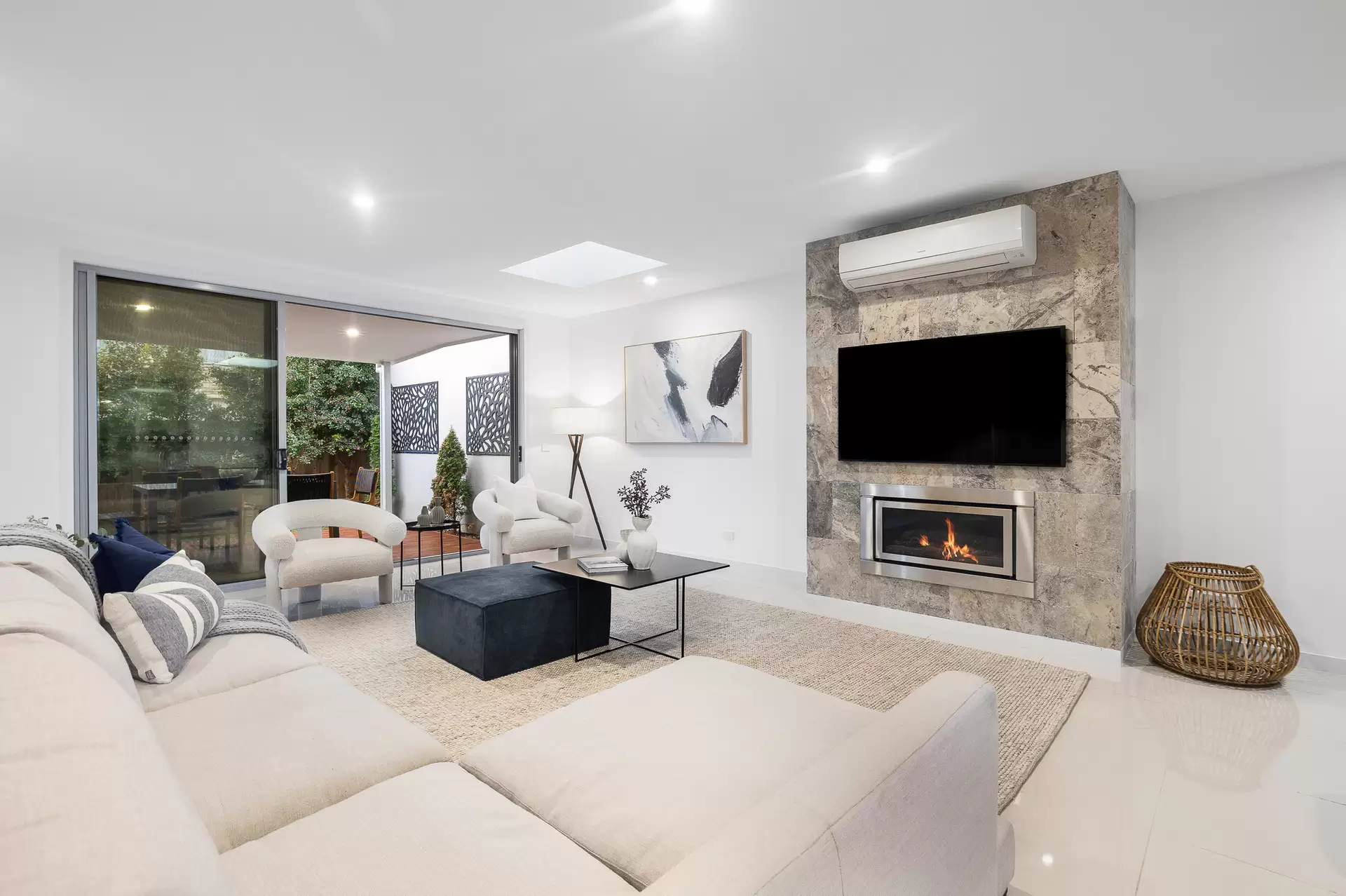 8 Spinnaker Terrace, Safety Beach For Sale by Abode Peninsula - image 1